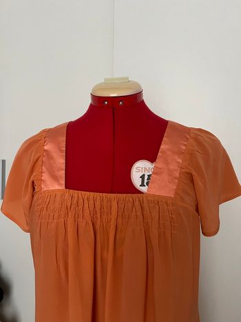 Robe courte col carré en soie orange Good Look
