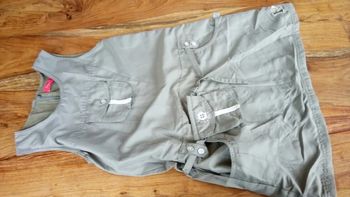 Robe kaki