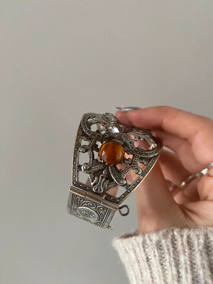 Manchette ambre - photo numéro 7