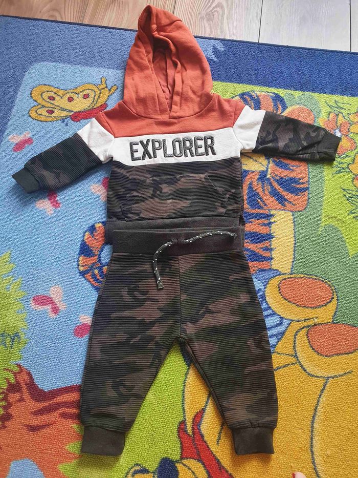 Ensemble jogging - photo numéro 2