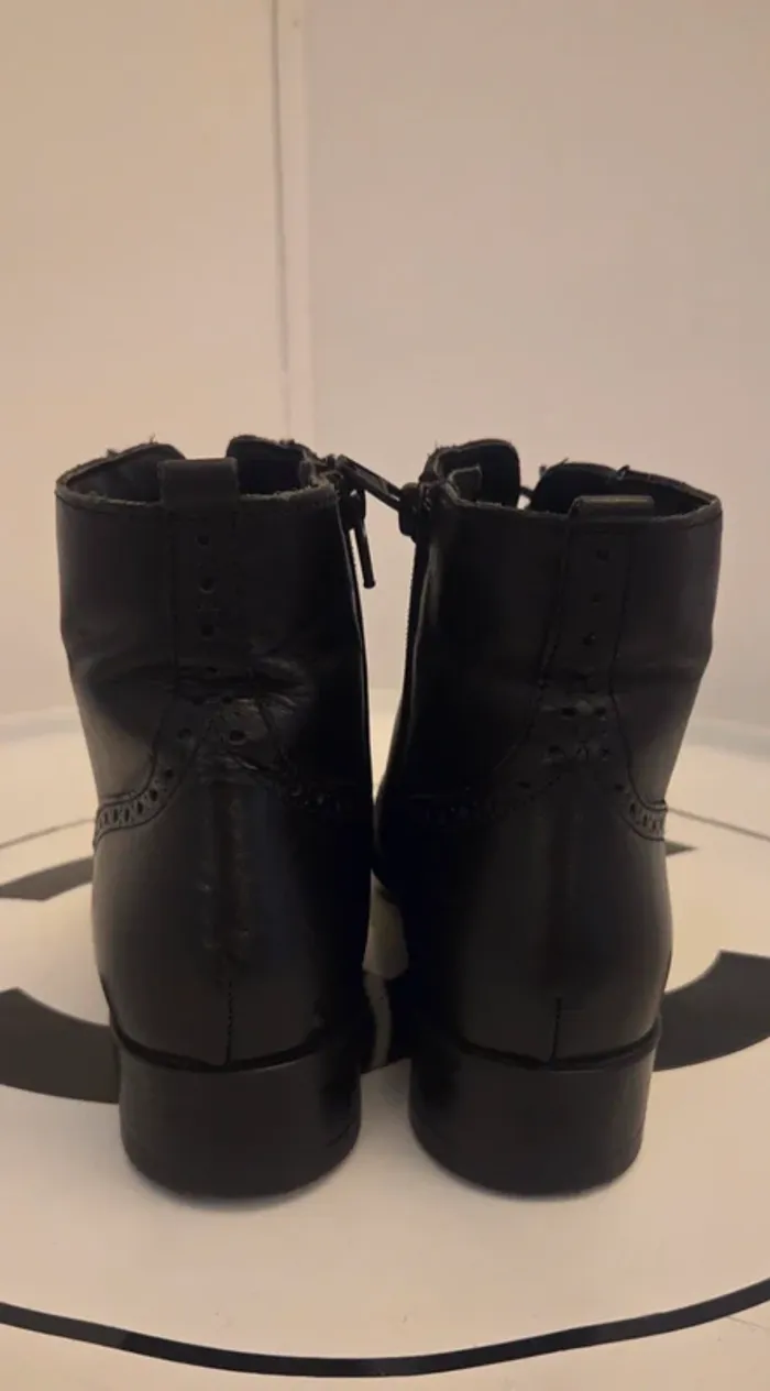 Boots richelieu en cuir noir Ellen Blake – Pointure 38 – Excellent état - photo numéro 13