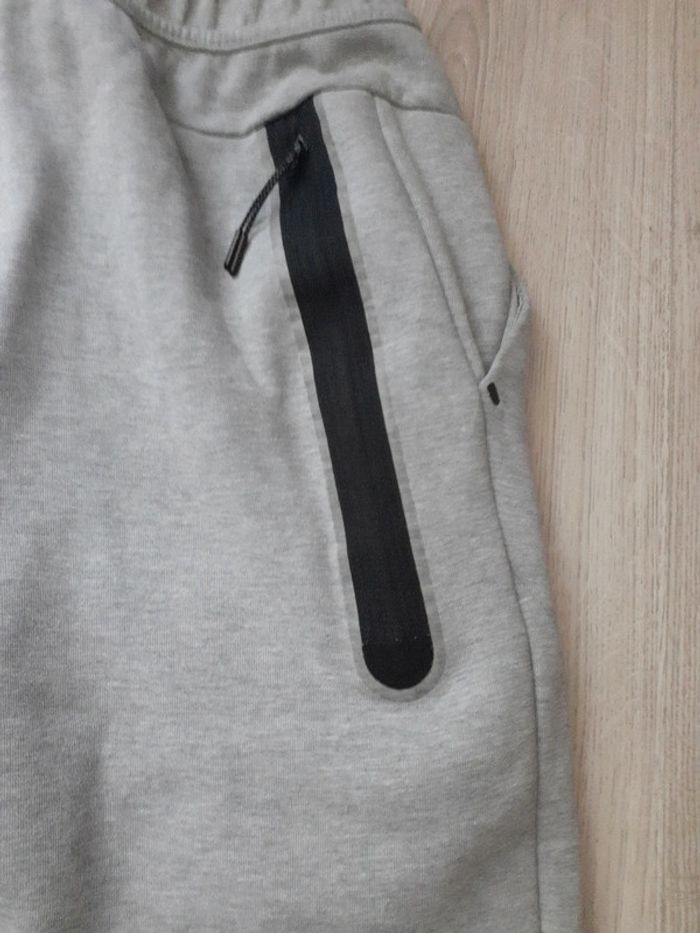 Jogging Nike Tech Fleece gris - photo numéro 6