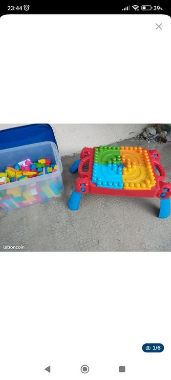Table pliante lego et lego