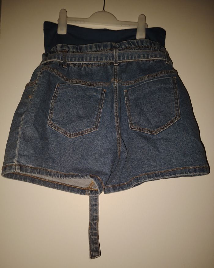 Short de grossesse kiabi taille 42 - photo numéro 5