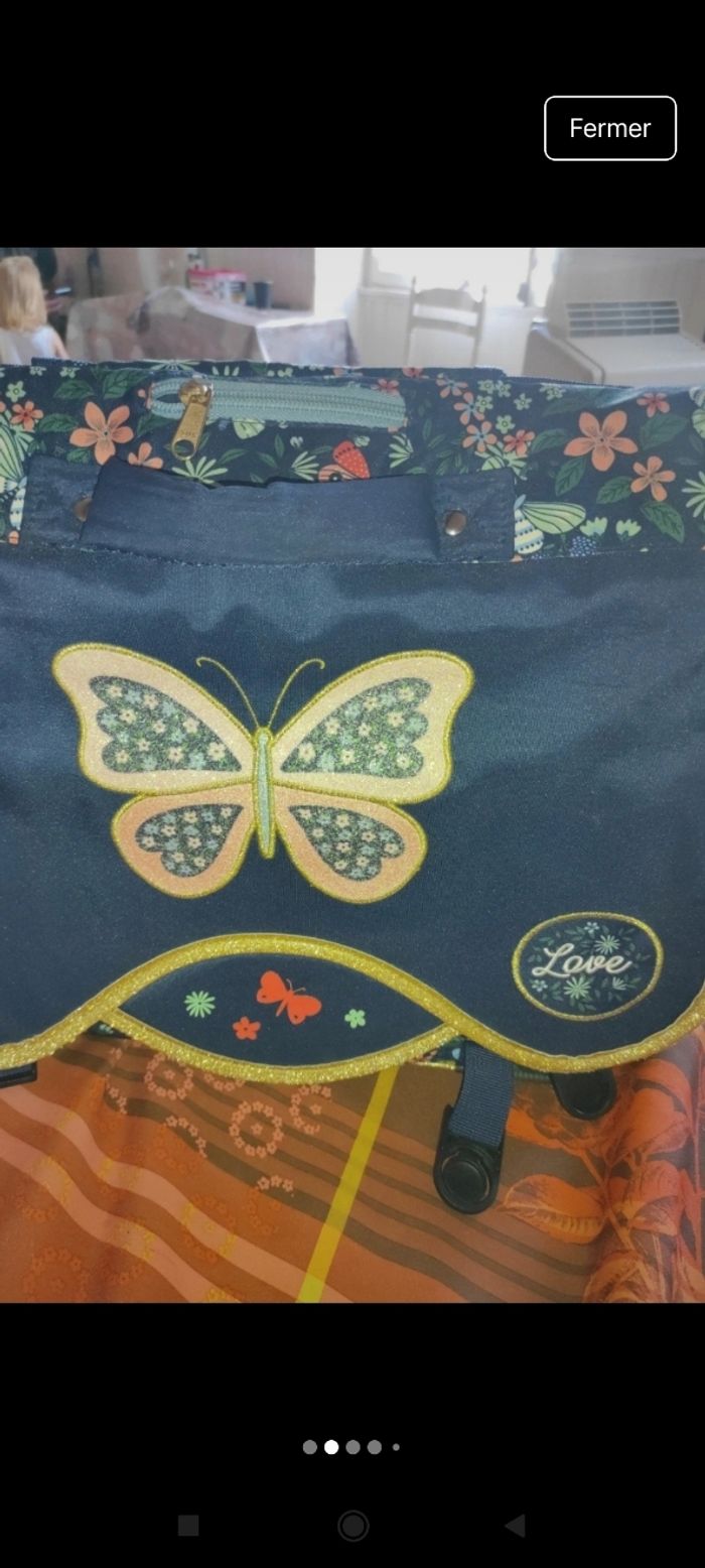 Très jolie cartable