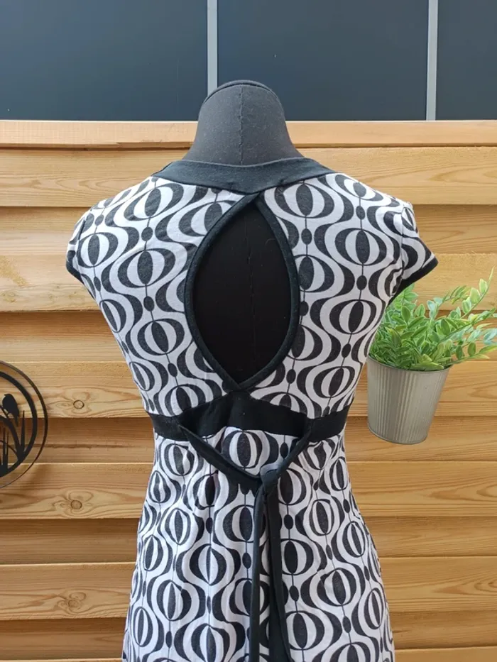 Robe taille XS - photo numéro 6