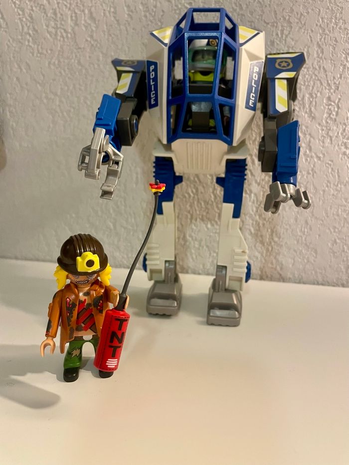 Robot de police playmobil - photo numéro 2