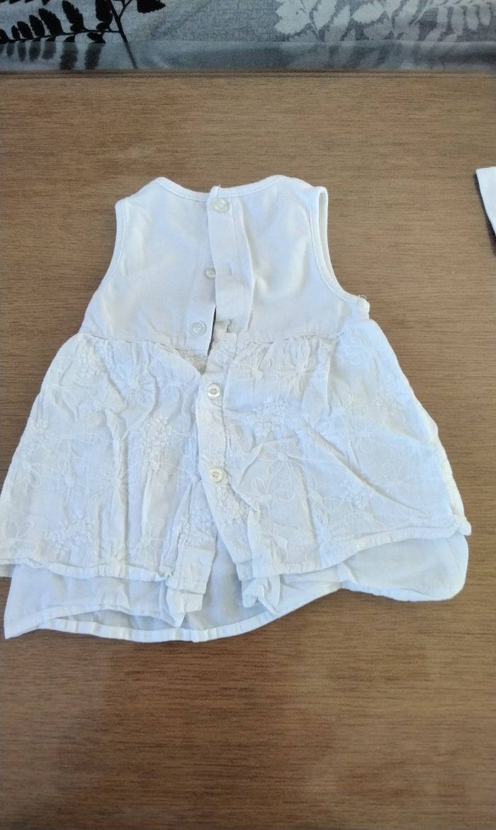 Robe  et son gilet  , blanc  , Wiplala  , 3M  62cm - photo numéro 3