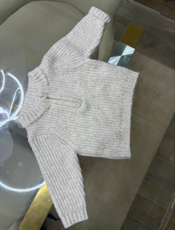 Pull zip 