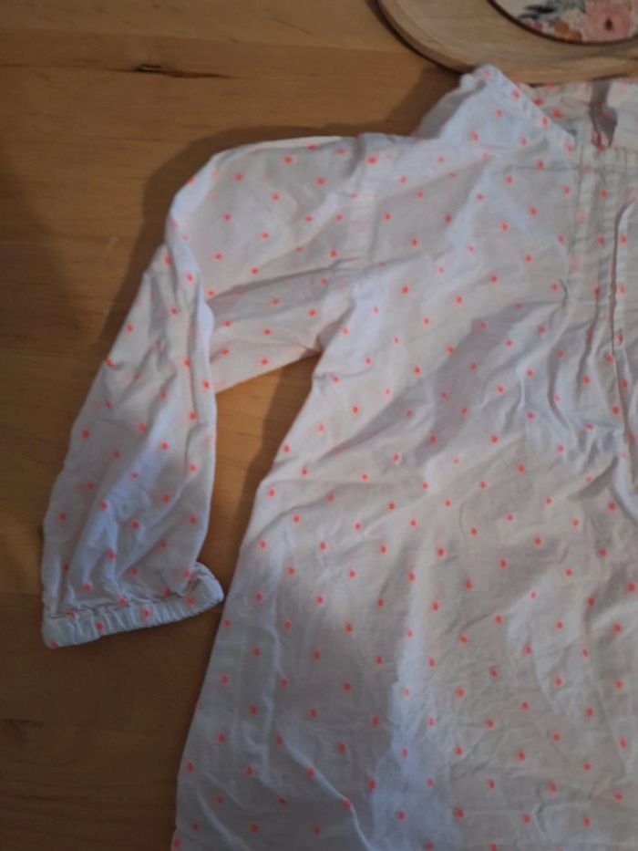 T-shirt manches longues pour fille taille 12mois très bon état - photo numéro 2