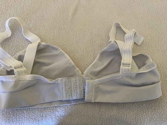 Soutien-gorge grossesse et allaitement - photo numéro 4