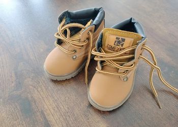 Chaussures neuves 🧸