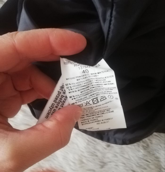 Robe droite noire - photo numéro 7