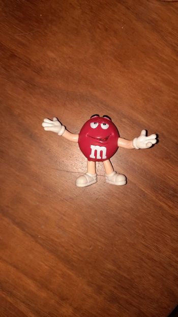 Figurine M&M's