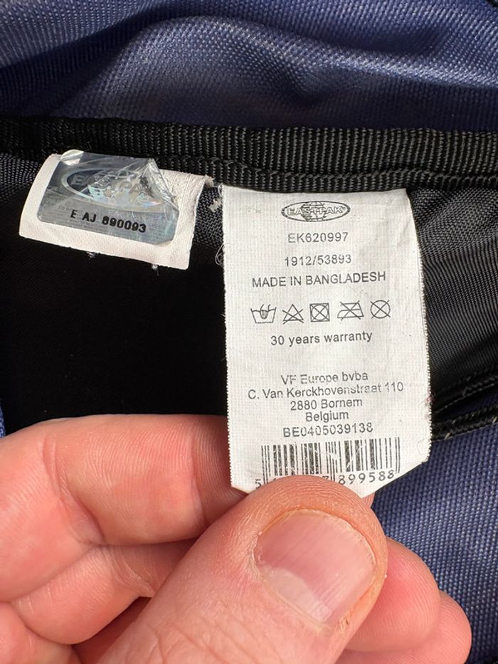 Sac à dos Eastpak | Violet | Taille 30 X 39 cm - photo numéro 6