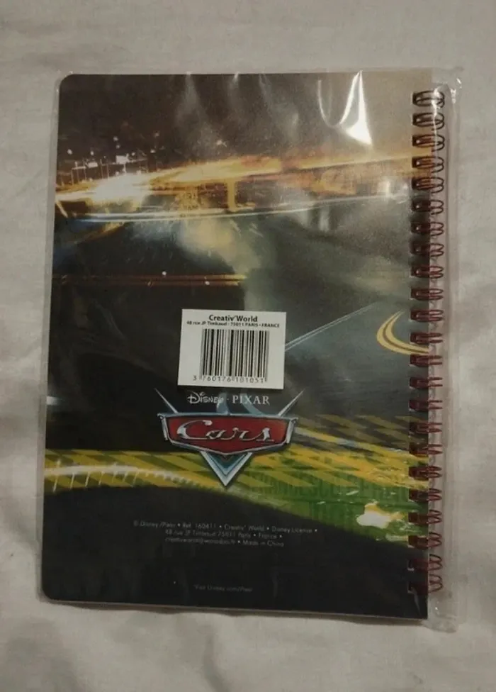 🦋Cahier spirale 3D Cars Neuf 🦋 - photo numéro 2