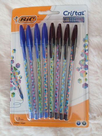 Bic: Paquet de 8 Stylos-billes "Cristal collection" *bleu & noir