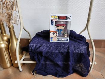 Pop Figurine Dustin & Dart