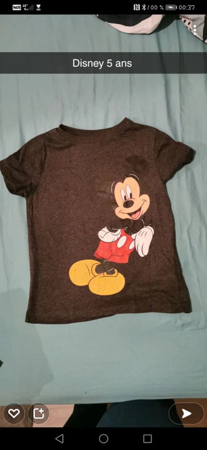 T-shirt mickey