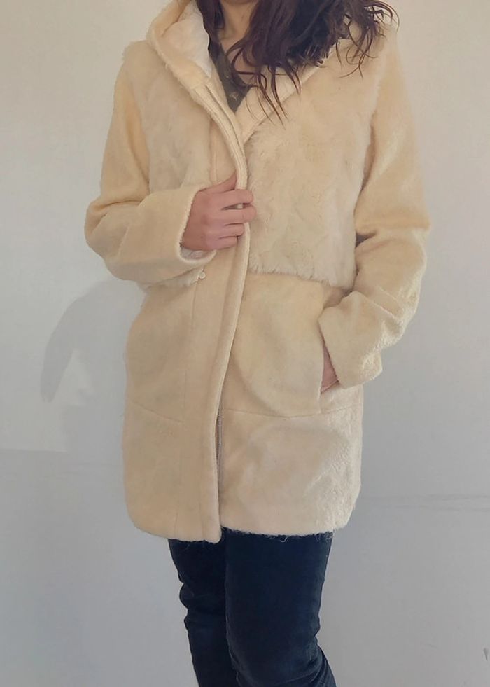Manteau laine avec capuche