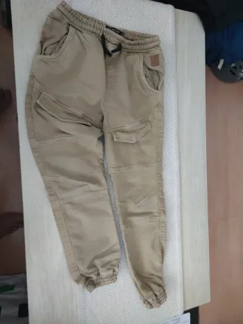 Pantalon cargo beige stretch 12 ans