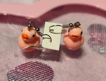 Petits canards roses plastique en boucles d'oreilles