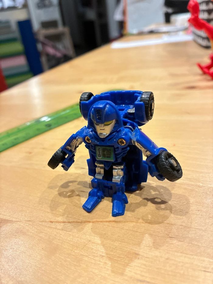 Hasbro 2011 Tomy Mini Bot Shots Mirage Transformer - photo numéro 5