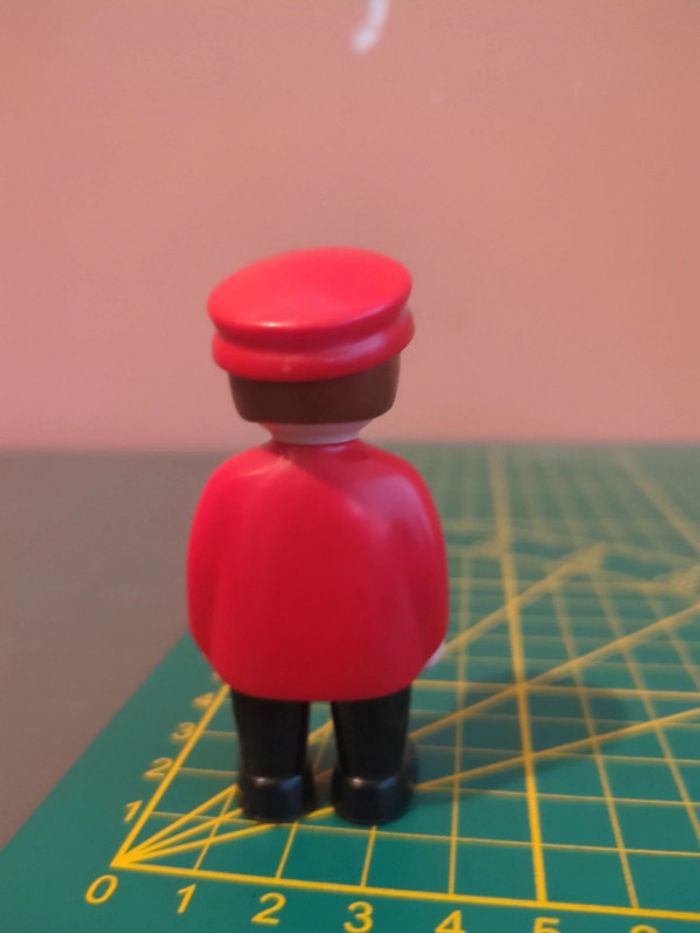 Figurine Playmobil 123 - photo numéro 2