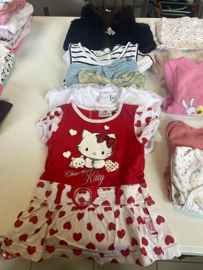 Lot de vêtement bébé fille - photo numéro 2