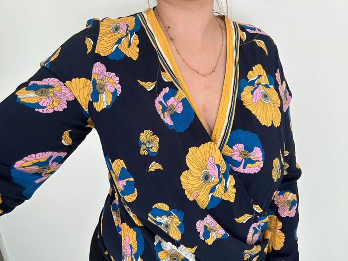 Blouse Camaïeu à fleurs T42 - photo numéro 2