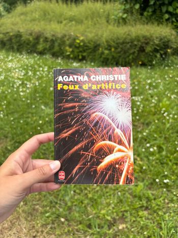Roman policier - Feux d’artifice d’Agatha Christie - Édition Le Livre de Poche