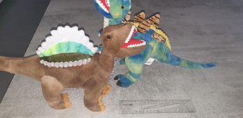 Peluche dinosaures