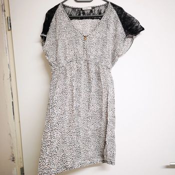 Robe léopard légère L dentelle