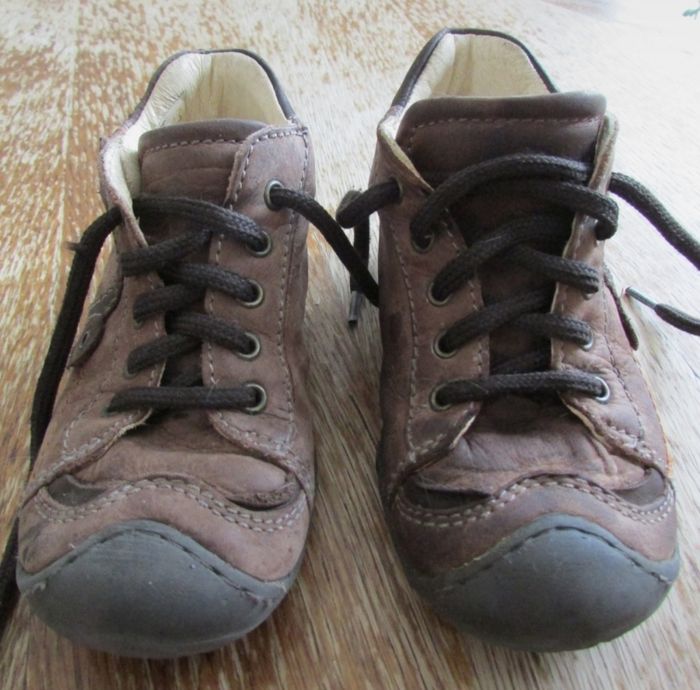 Chaussures Primigi garçon pointure 25 - photo numéro 3