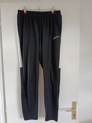 Jogging noir Nike