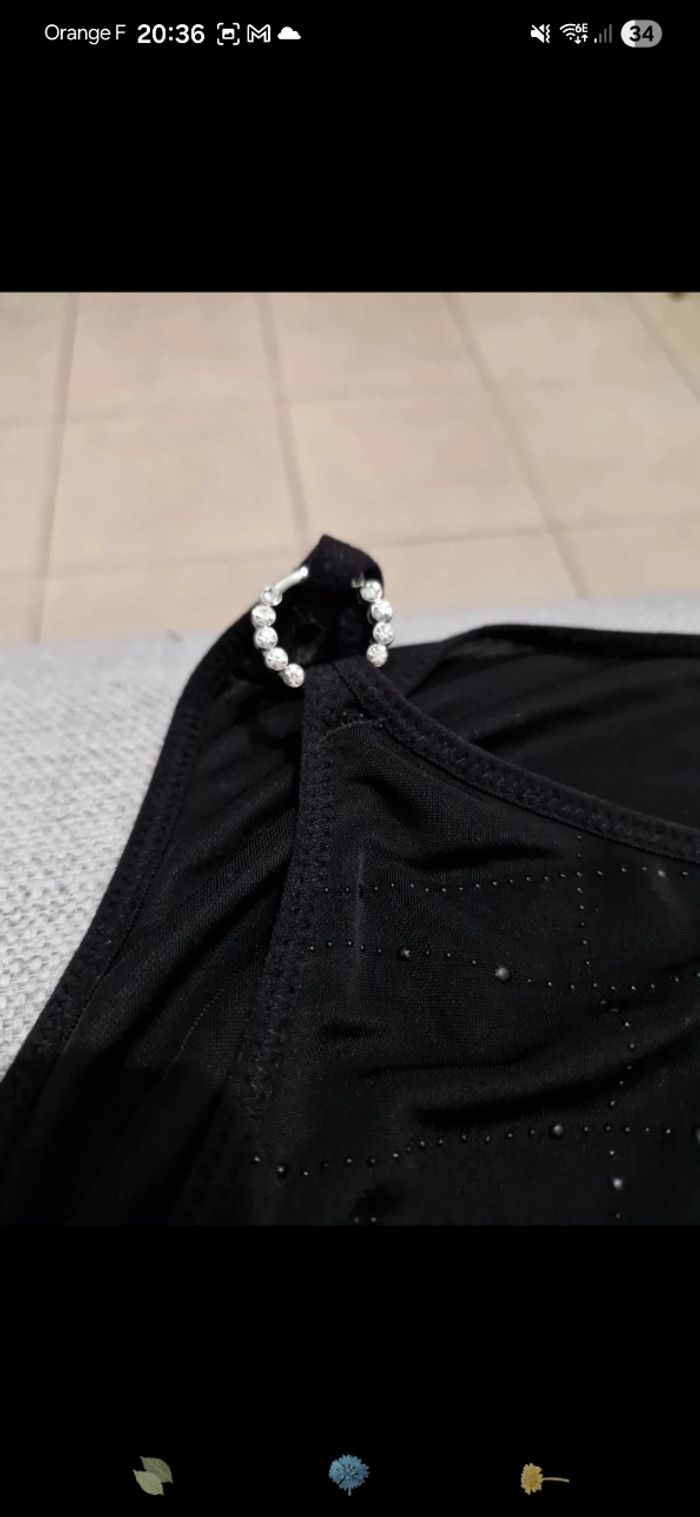 Top Charlott' - photo numéro 2