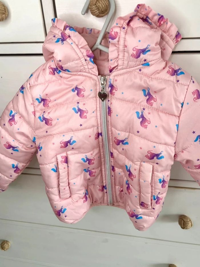 Doudoune bébé fille 12 mois 🫶🏼 - photo numéro 2