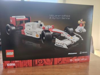 LEGO McLaren Ayrton Senna référence 10330 neuf