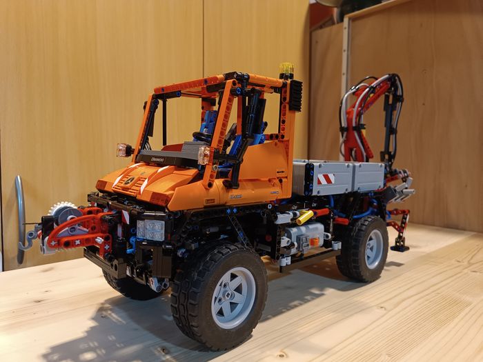 Lego Technic 8110 Camion Mercedes-Benz Unimog U400 Monté, Complet et Fonctionnel - Etat Neuf - photo numéro 2