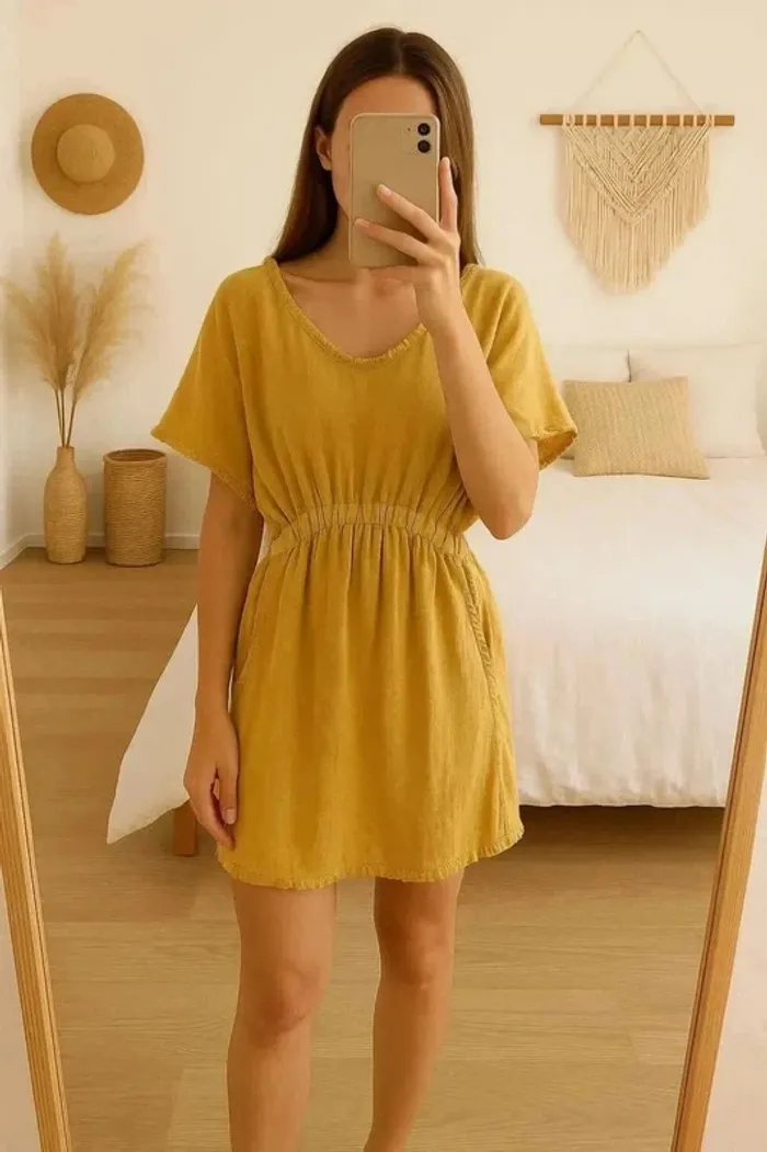 Robe jaune Tilli Paris – Pièce unique – Taille 36/38