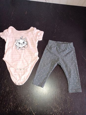 Ensemble body + bas Disney
