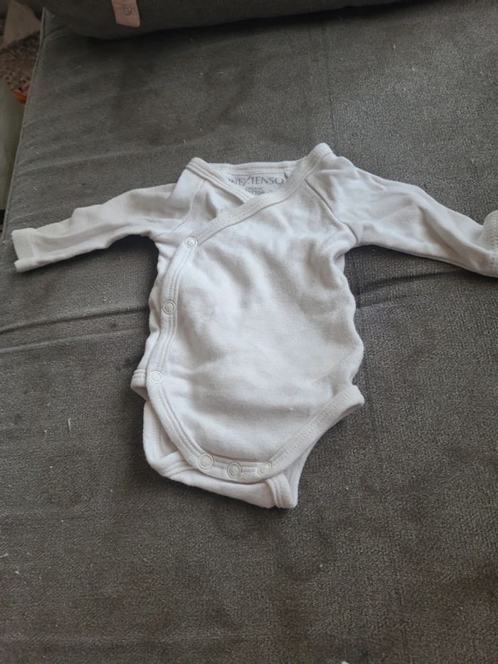 Lot de 4 bodies - photo numéro 3