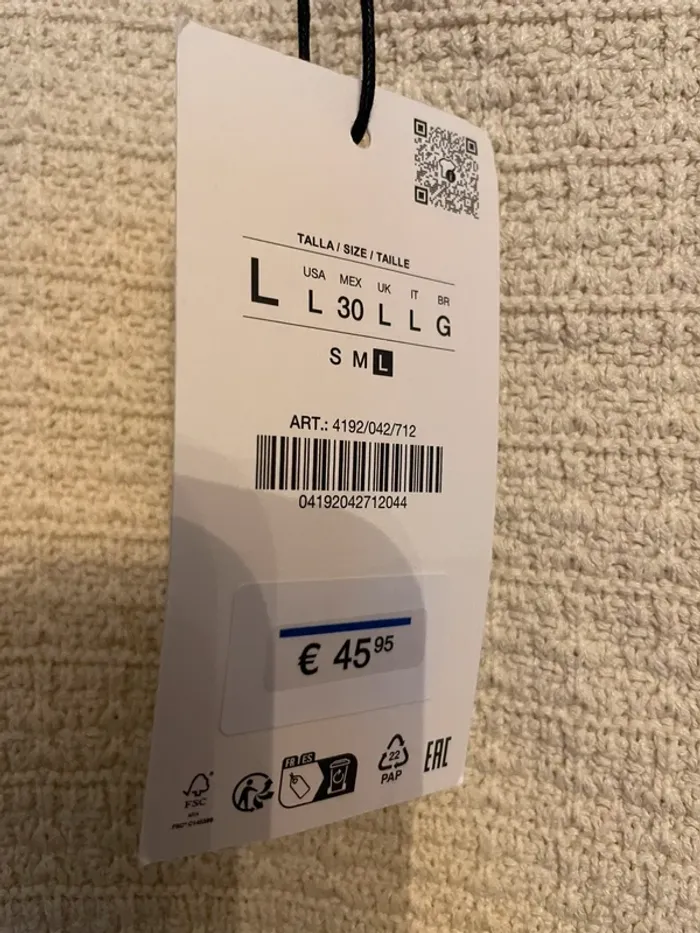 Ensemble tailleur jupe et haut Zara taille 40 Zara - photo numéro 4