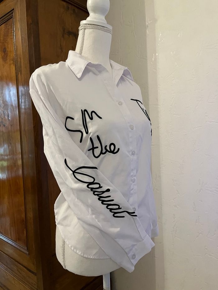 Chemise blanche Parisian Chic - style Emily in Paris - photo numéro 3