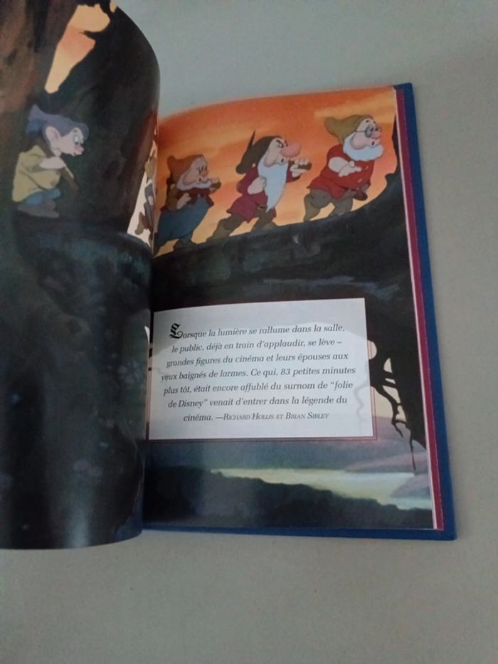 Walt Disney Blanche-Neige et les sept nains - photo numéro 8