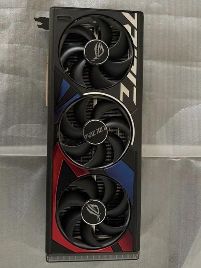 ASUS_ROG_GeForce_RTX_4090 - photo numéro 2