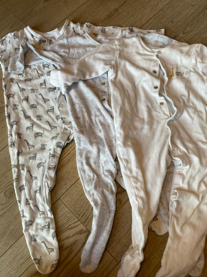 Lot pyjama - photo numéro 4