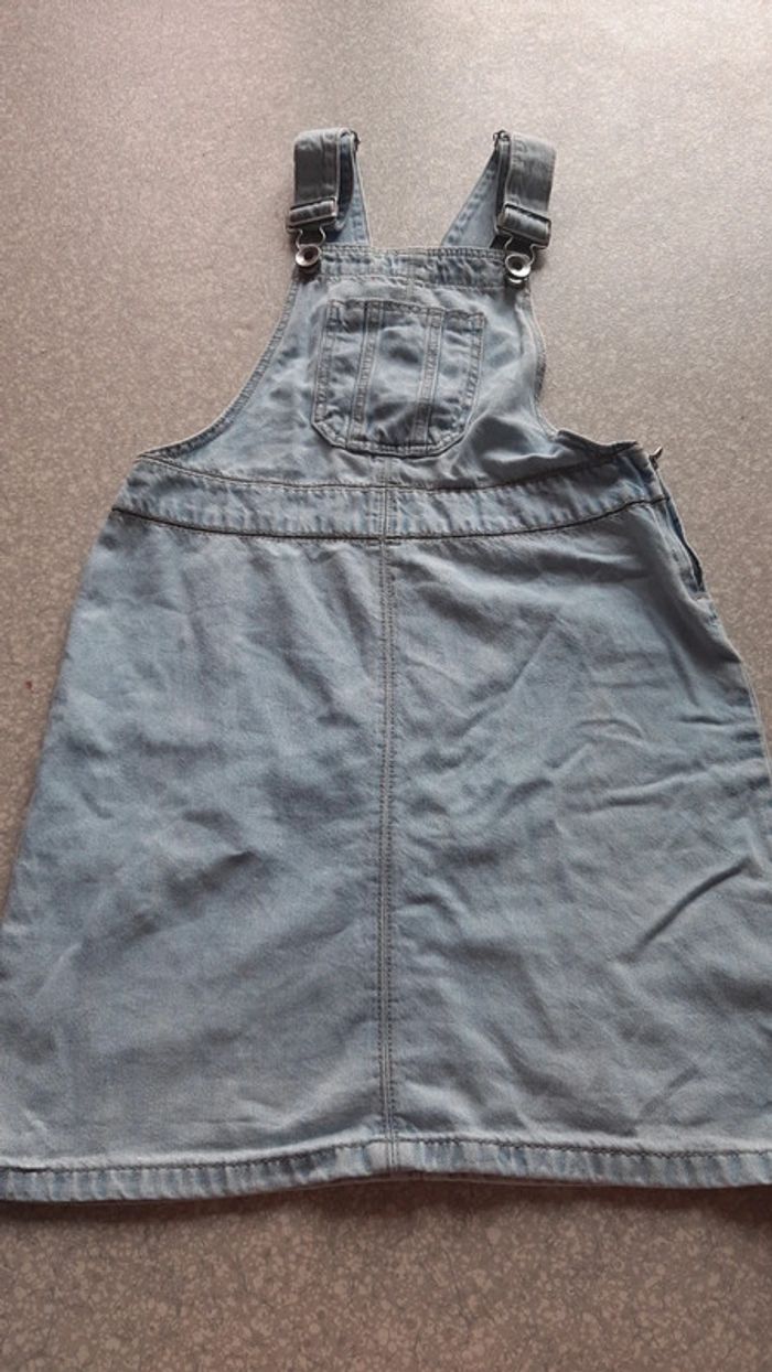 Robe type salopette 10ans