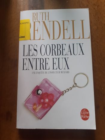 Livre "Les corbeaux entre eux"