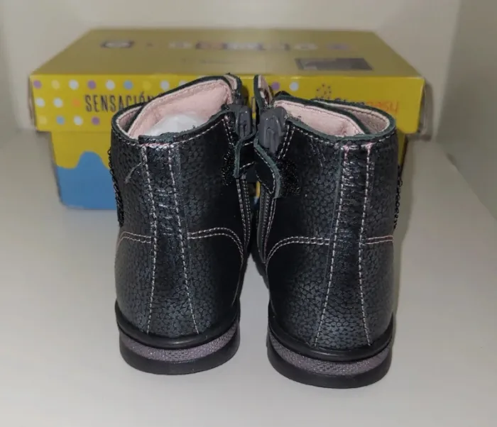 Bottines Taille 20 / Pablosky - photo numéro 5